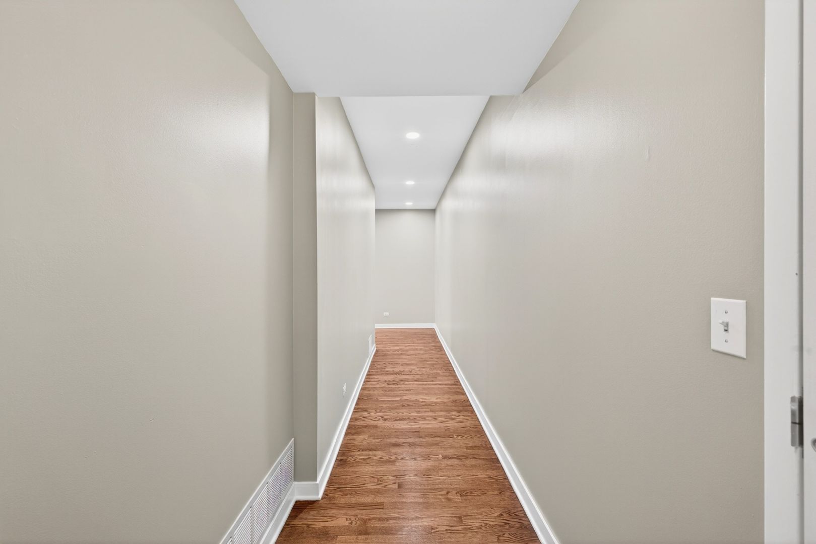 1151 W Washington Boulevard Unit: 106