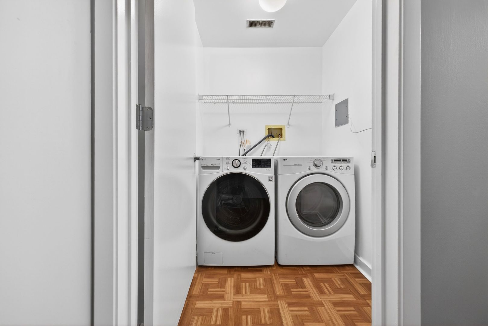 1151 W Washington Boulevard Unit: 106
