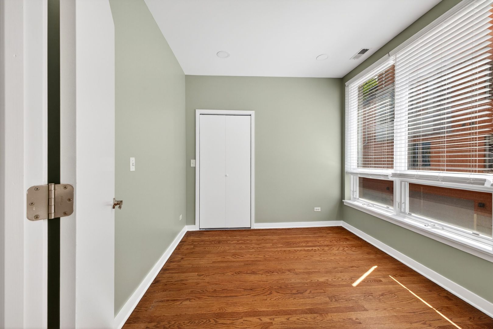 1151 W Washington Boulevard Unit: 106