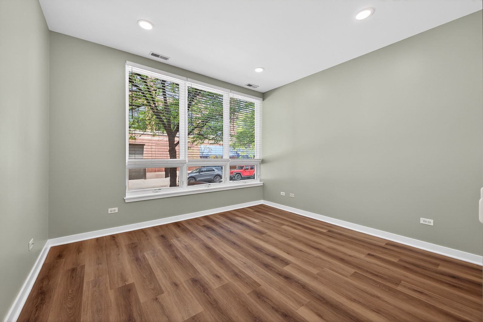 1151 W Washington Boulevard Unit: 106