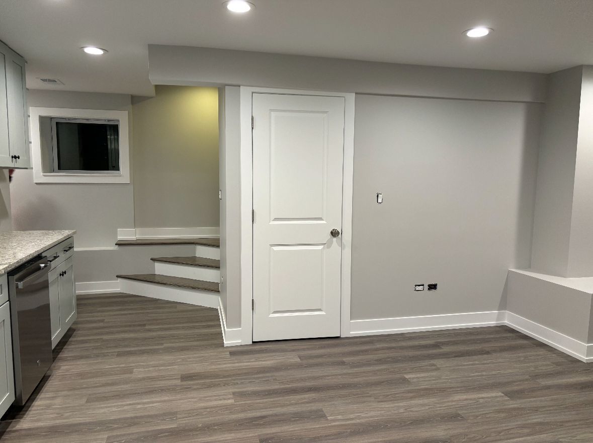 3640 N Troy Street Unit: G
