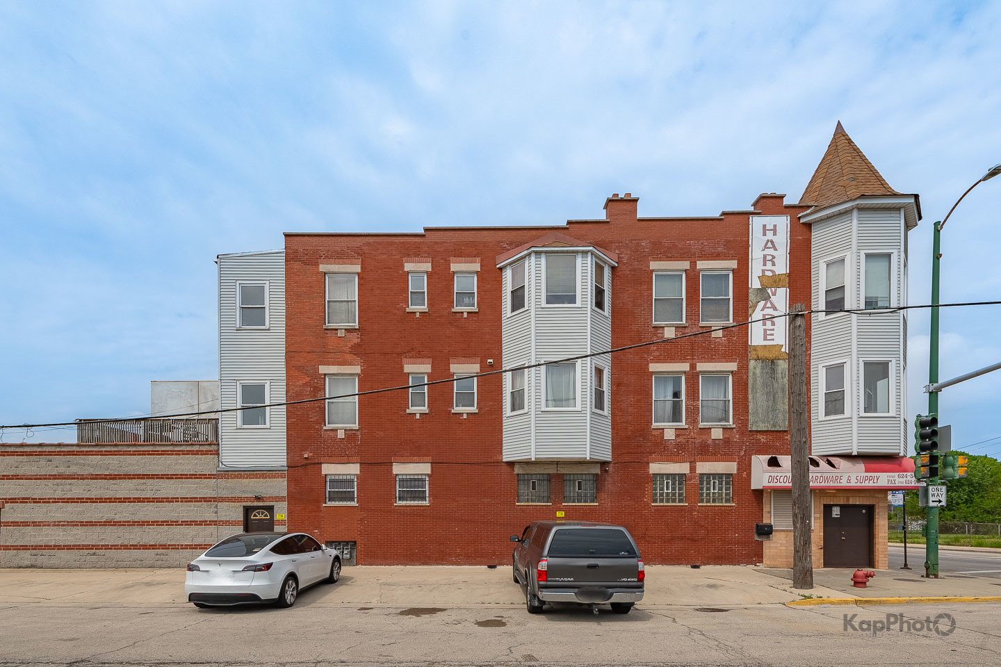 601 W 47th Street