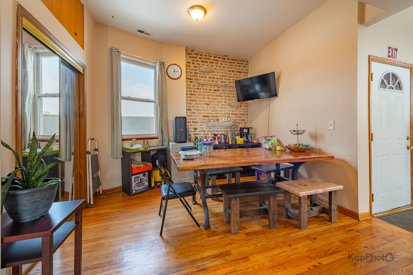 601 W 47th Street