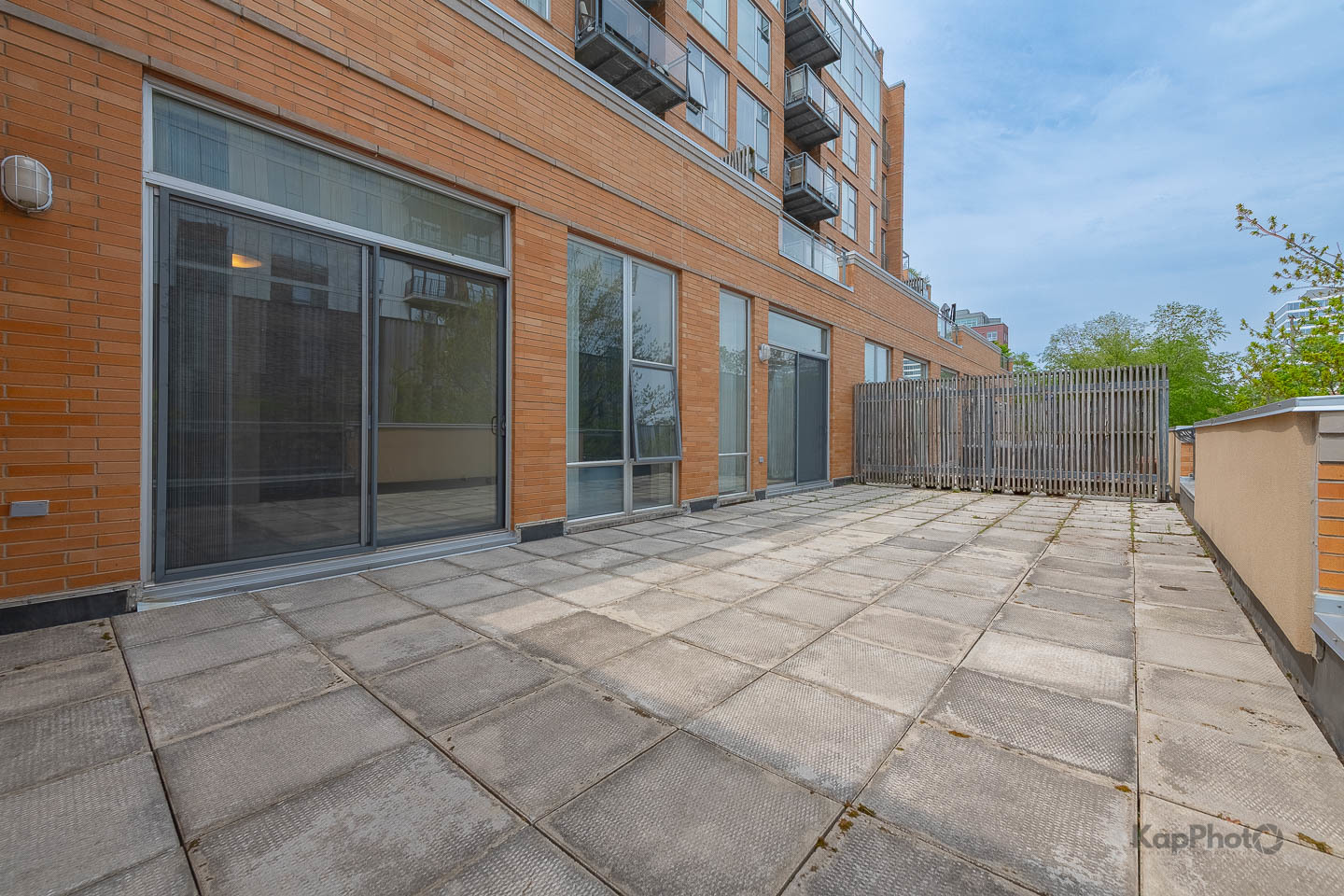 1720 Oak Avenue Unit: 201