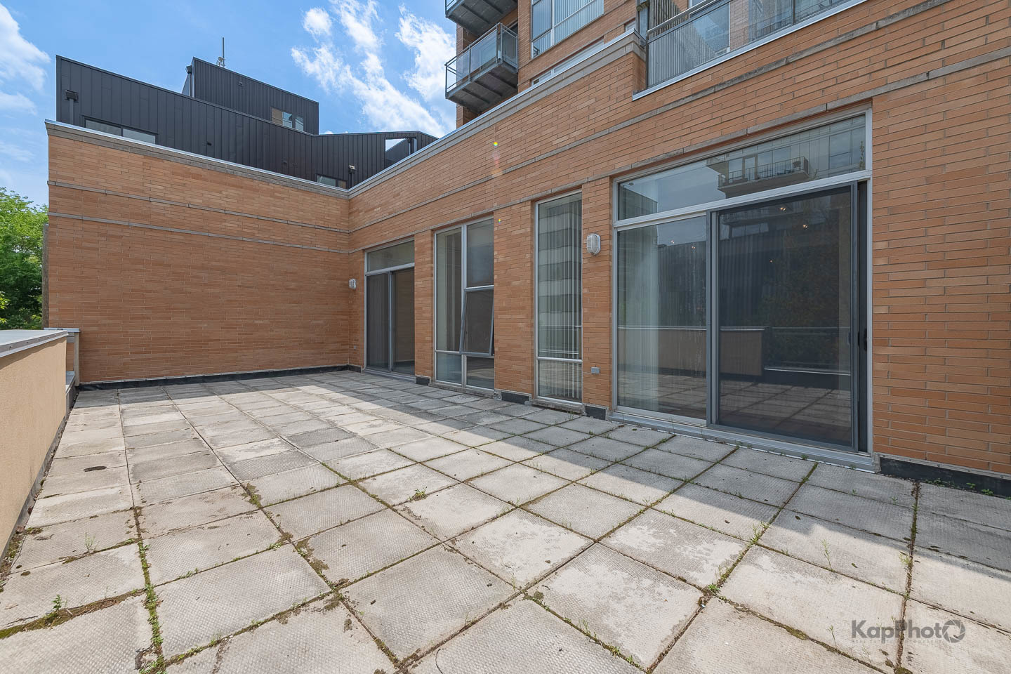 1720 Oak Avenue Unit: 201