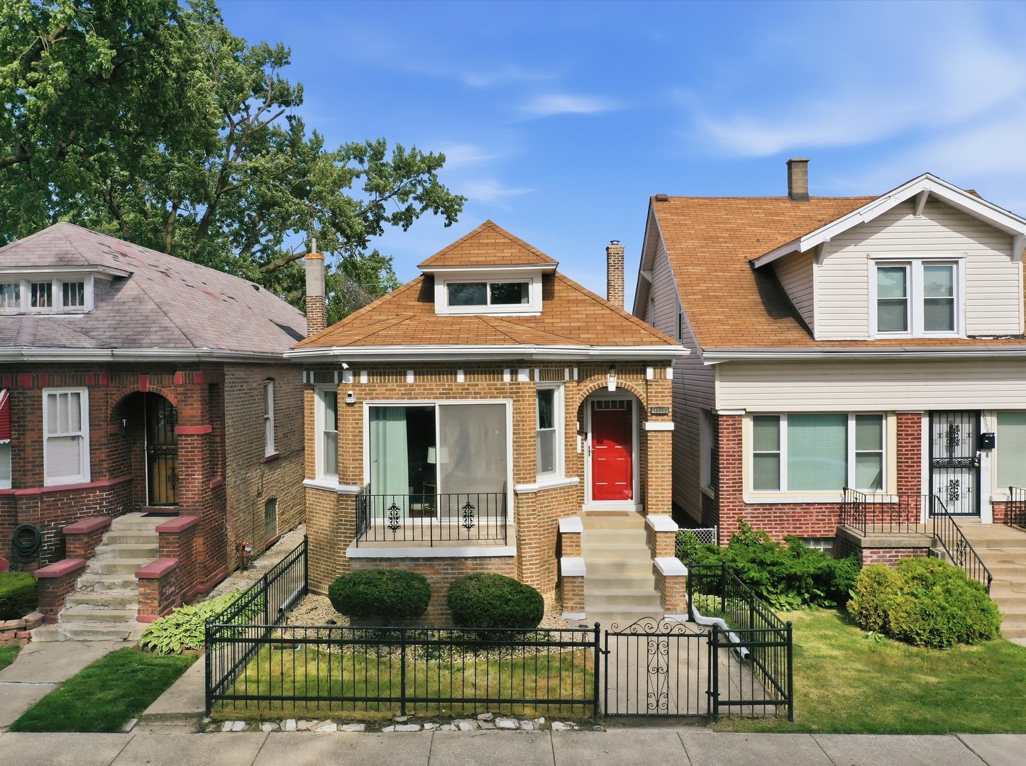 10203 S Sangamon Street
