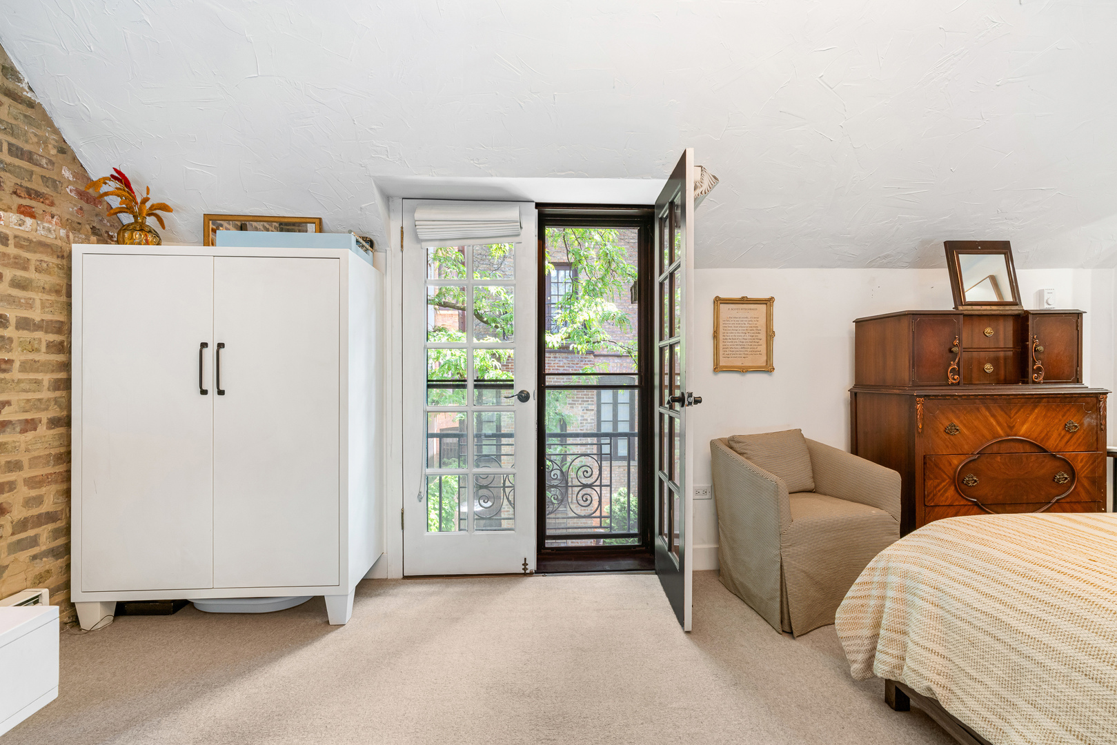 1226 N Dearborn Street Unit: C
