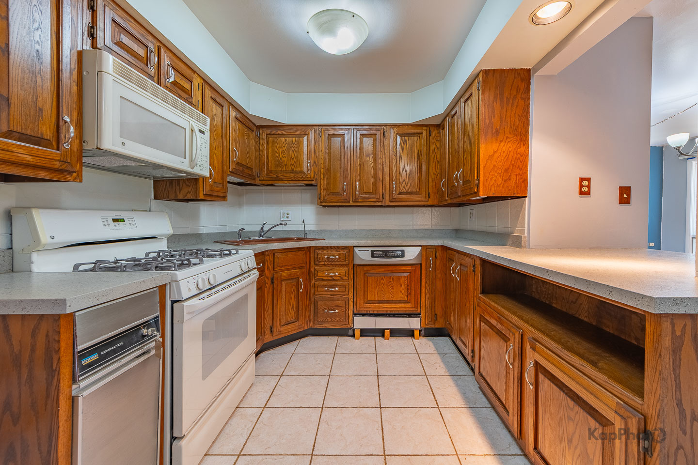 22 N DEE Road Unit: 22