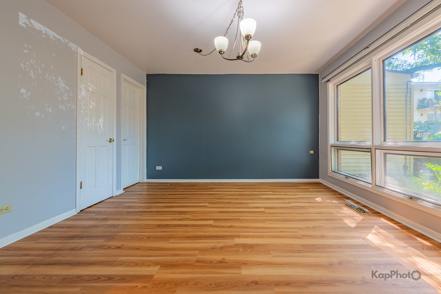 22 N DEE Road Unit: 22