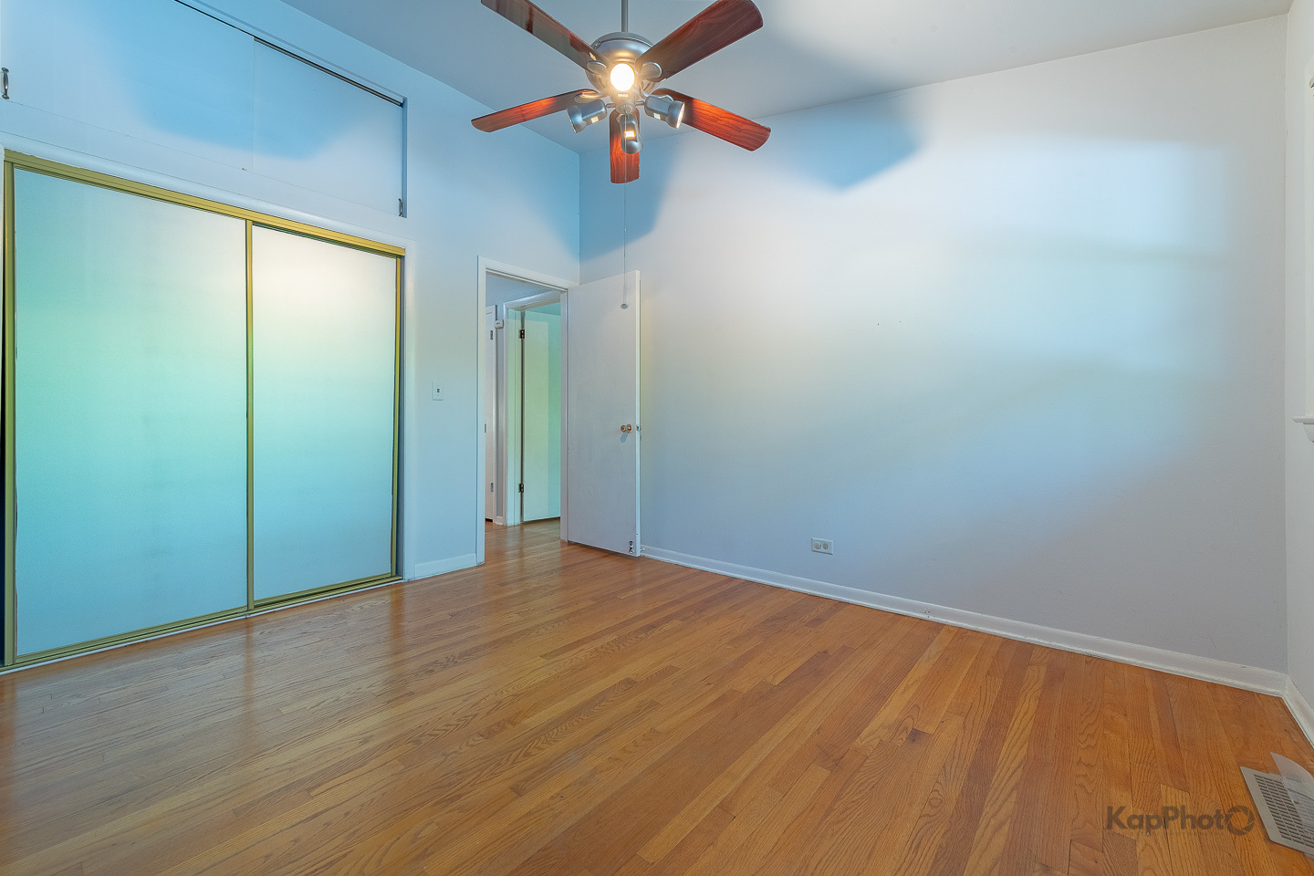 22 N DEE Road Unit: 22