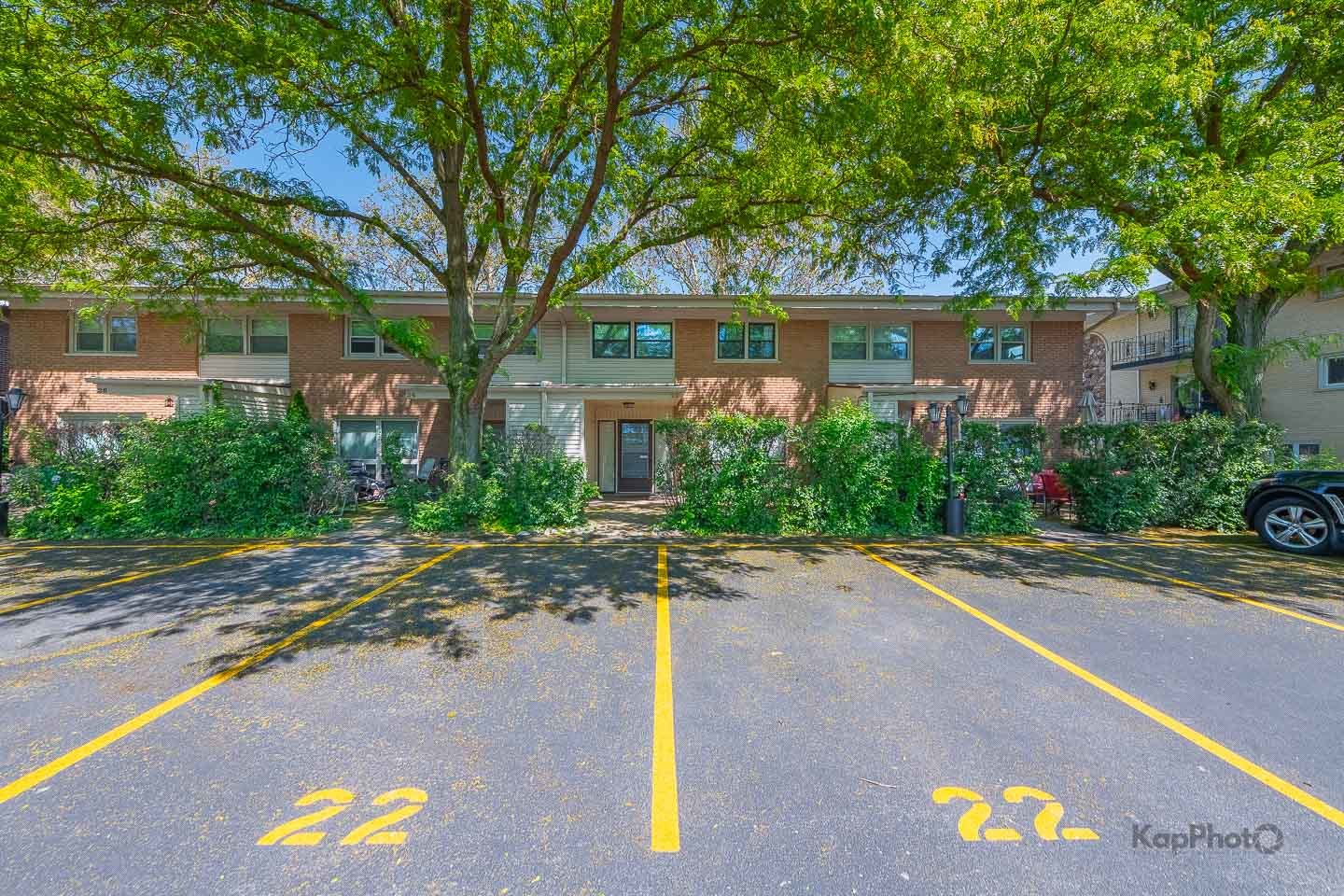 22 N DEE Road Unit: 22