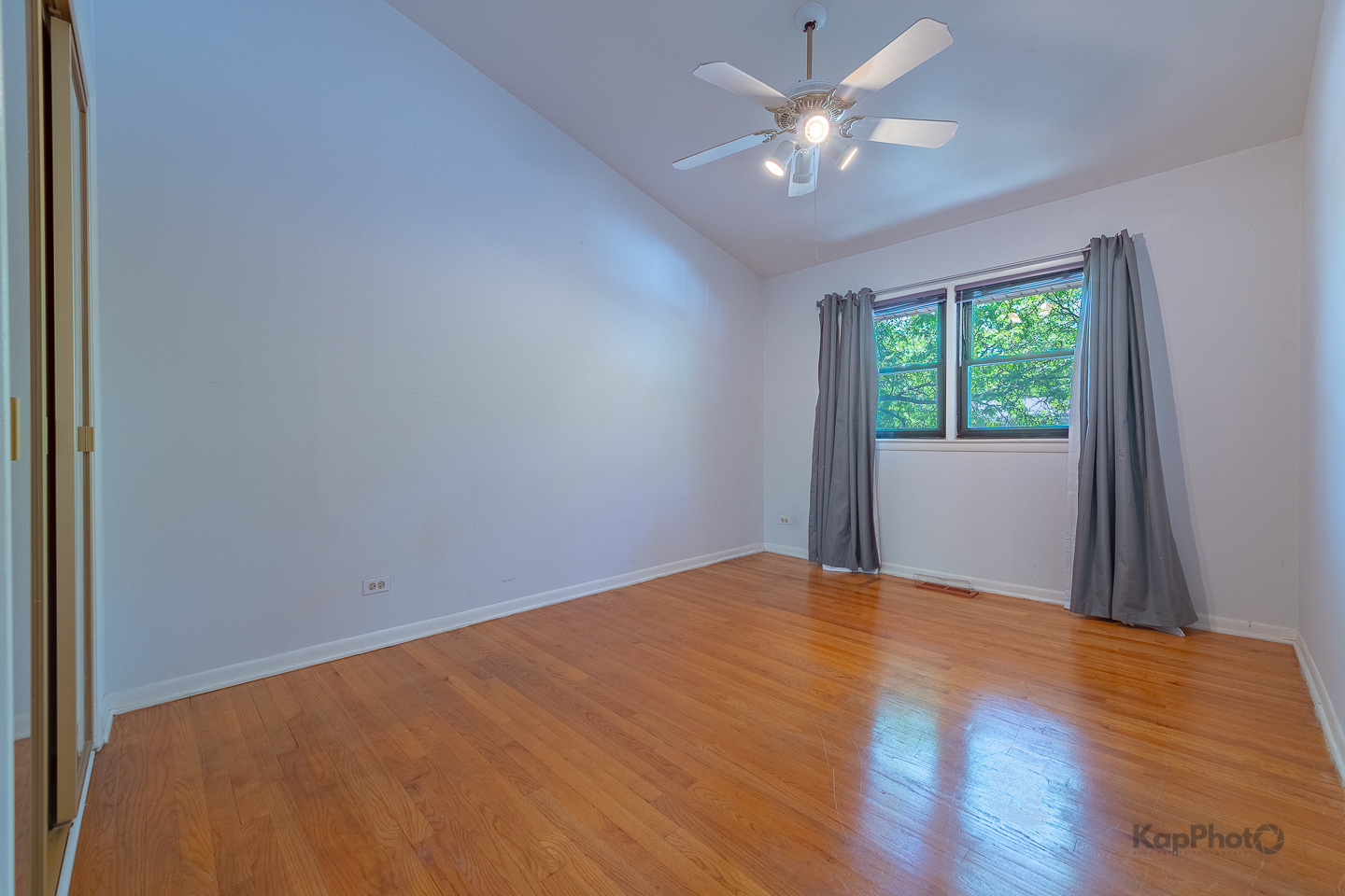 22 N DEE Road Unit: 22