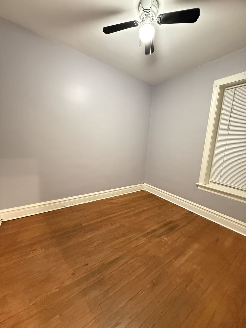 7031 S Laflin Street Unit: 1