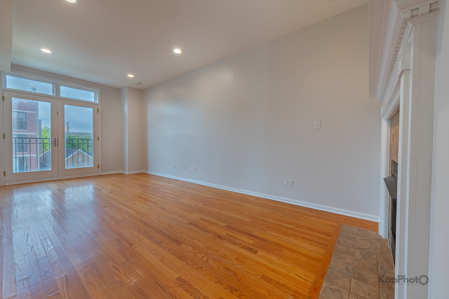 2226 W Monroe Street Unit: 3