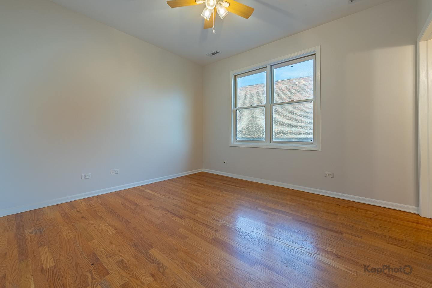 2226 W Monroe Street Unit: 3