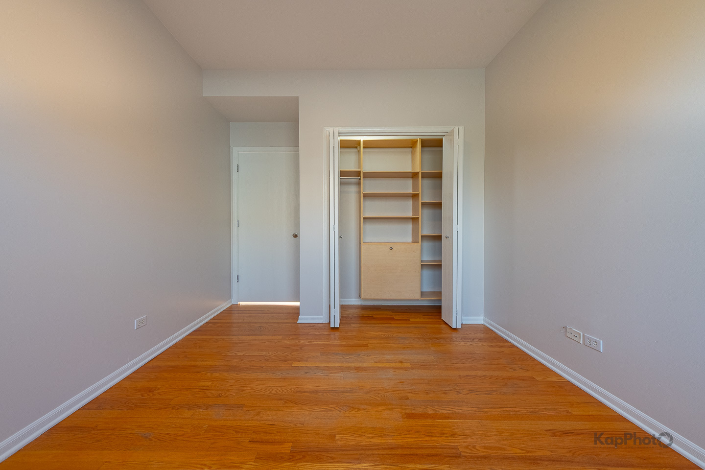 2226 W Monroe Street Unit: 3