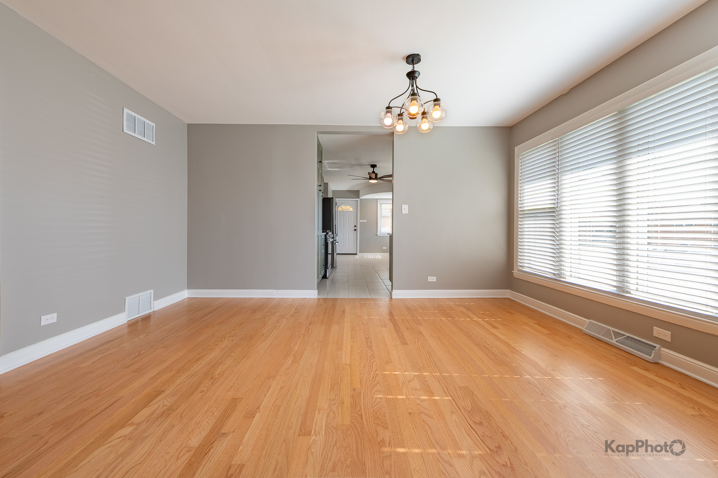 8500 W Carmen Avenue