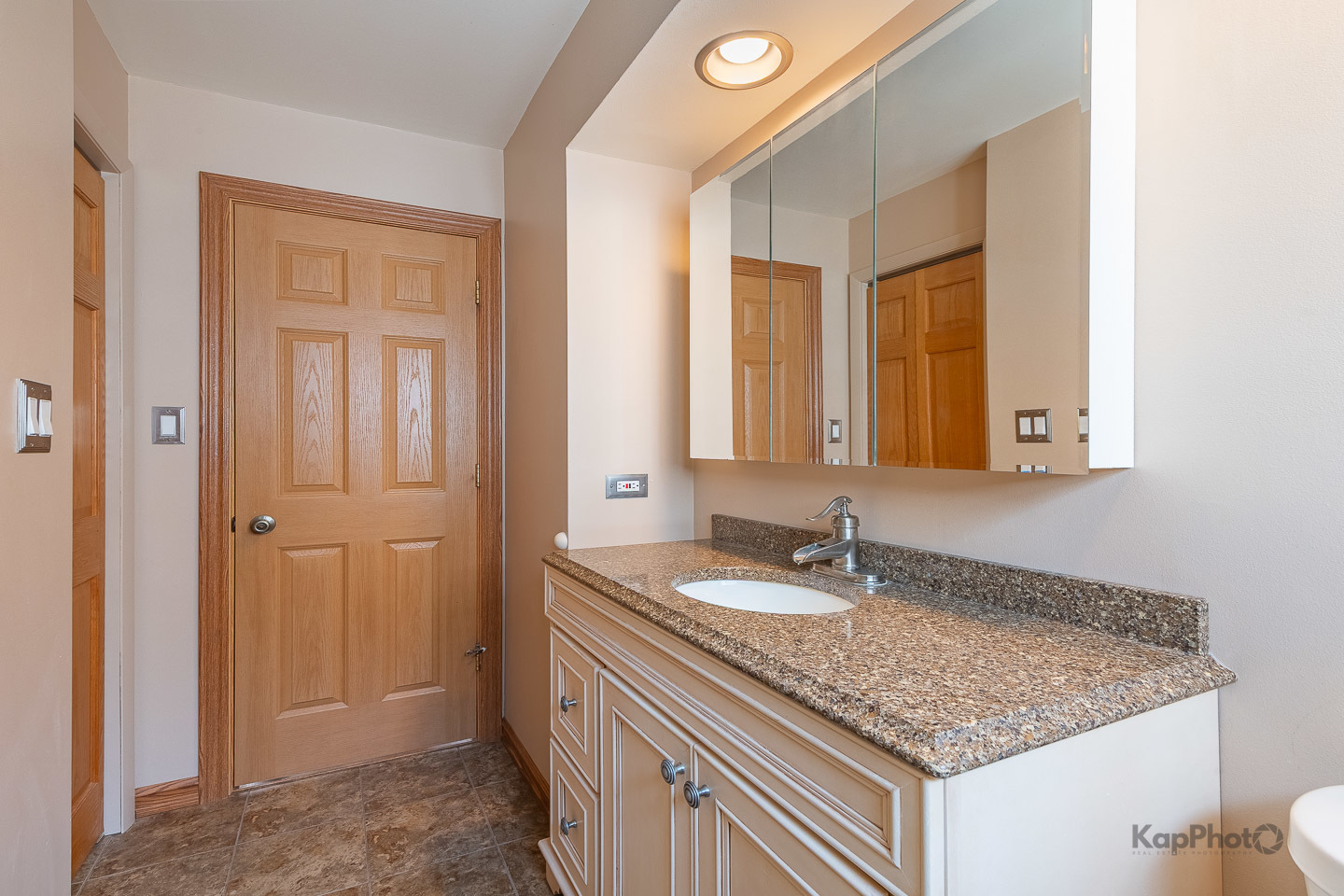 8465 W Berwyn Avenue Unit: 1