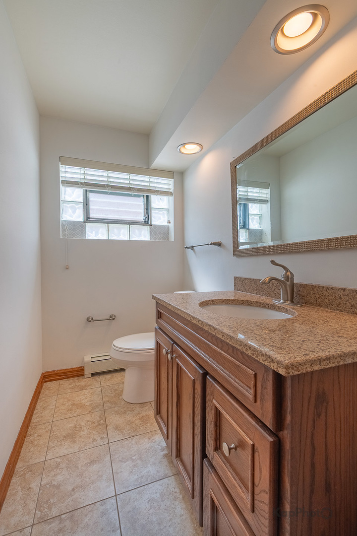 8465 W Berwyn Avenue Unit: 1