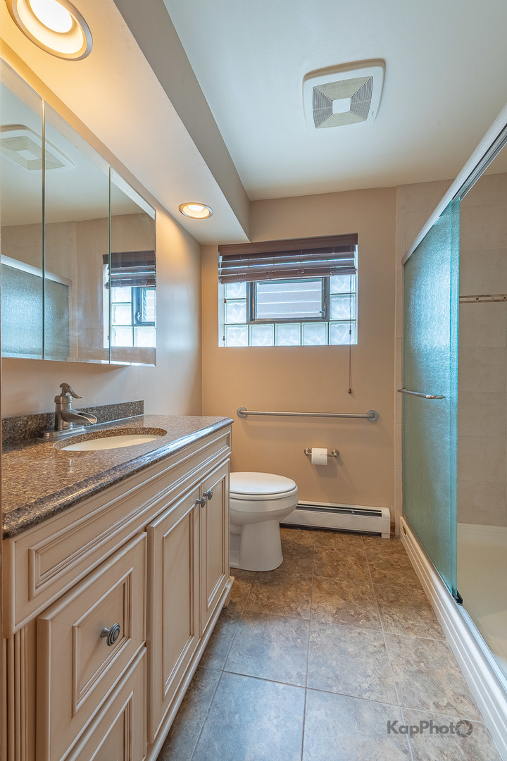 8465 W Berwyn Avenue Unit: 1