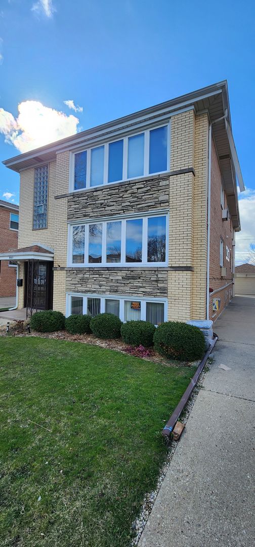 8465 W Berwyn Avenue Unit: 1
