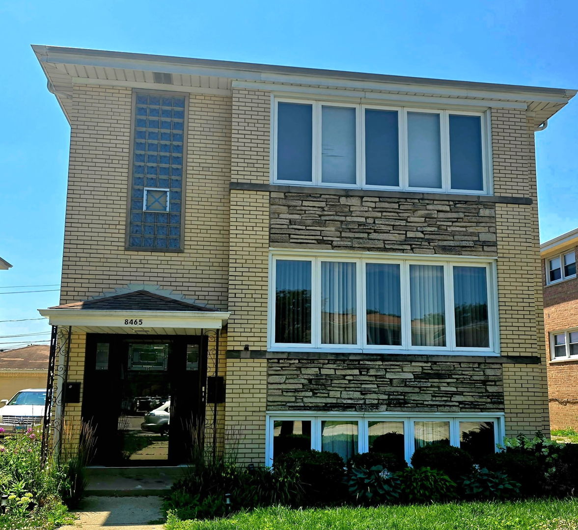 8465 W Berwyn Avenue Unit: 1
