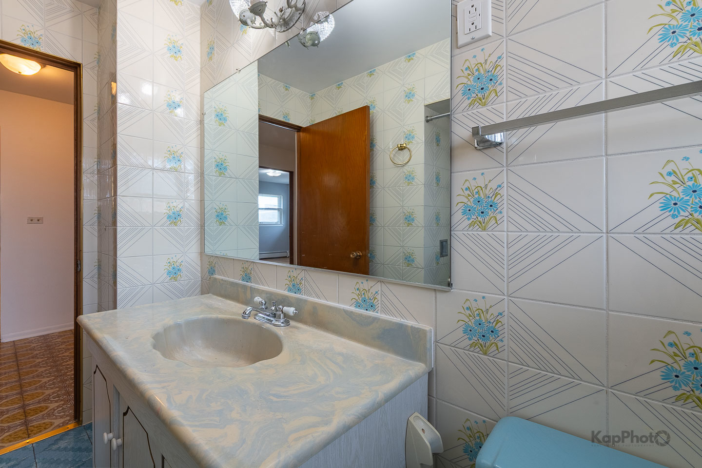 8417 W Berwyn Avenue Unit: 2