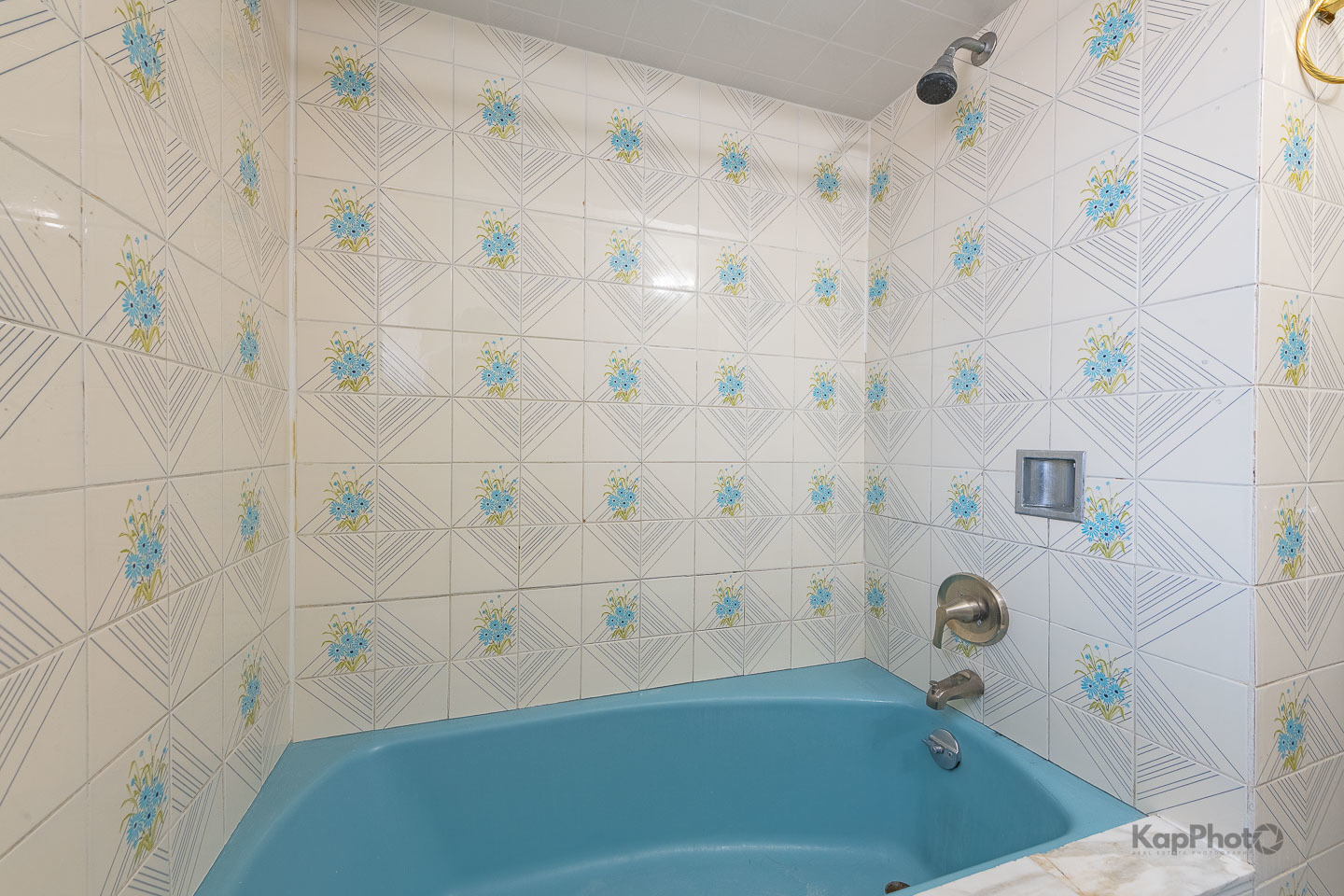 8417 W Berwyn Avenue Unit: 2