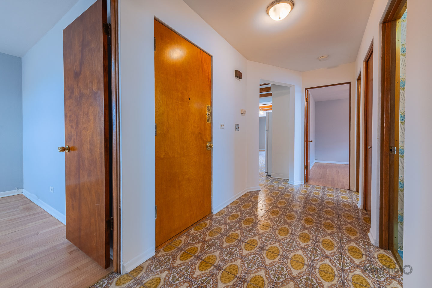 8417 W Berwyn Avenue Unit: 2