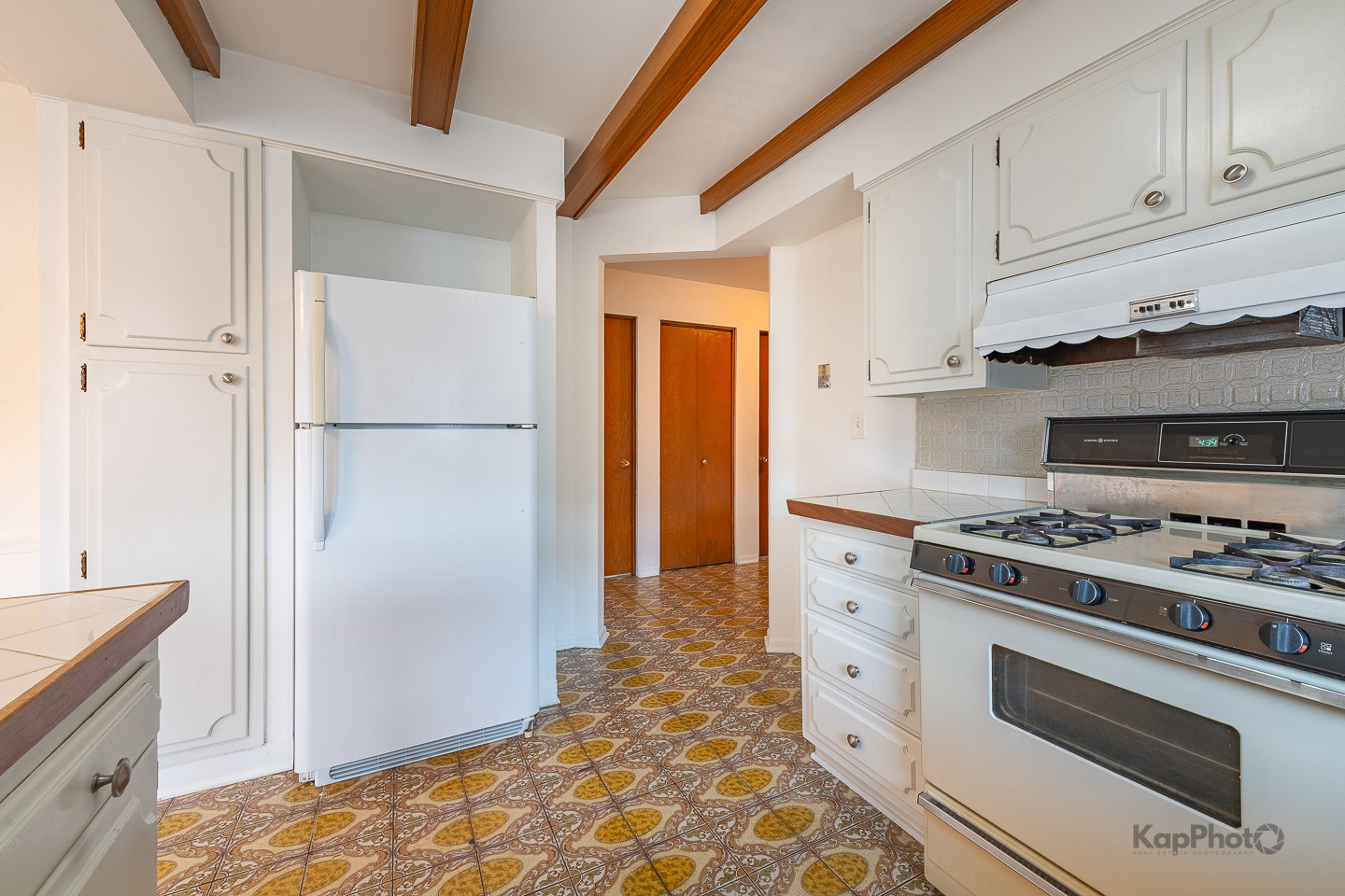 8417 W Berwyn Avenue Unit: 2