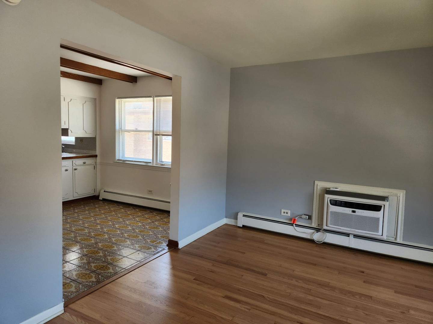 8417 W Berwyn Avenue Unit: 2
