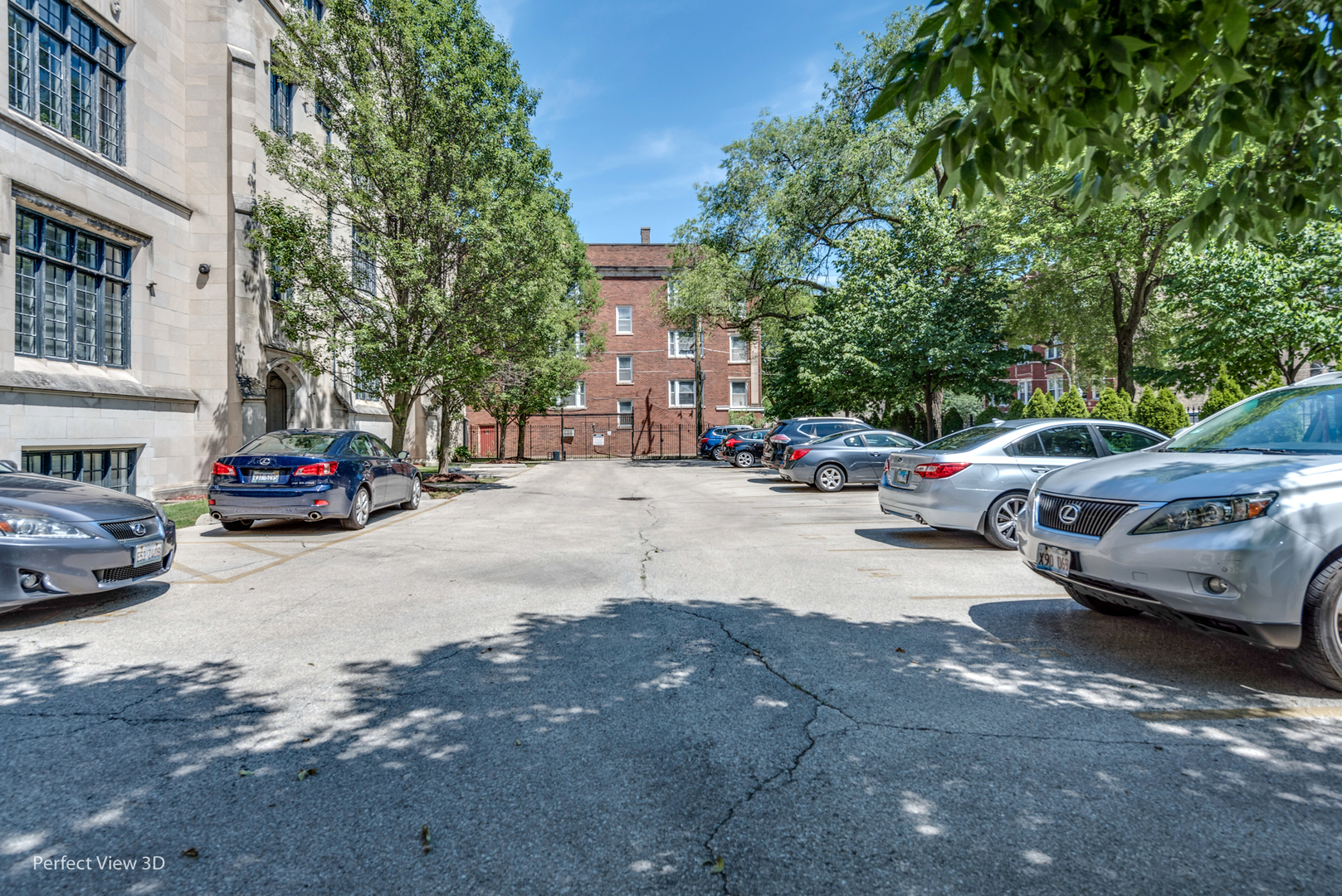 4545 S Drexel Boulevard Unit: 2B
