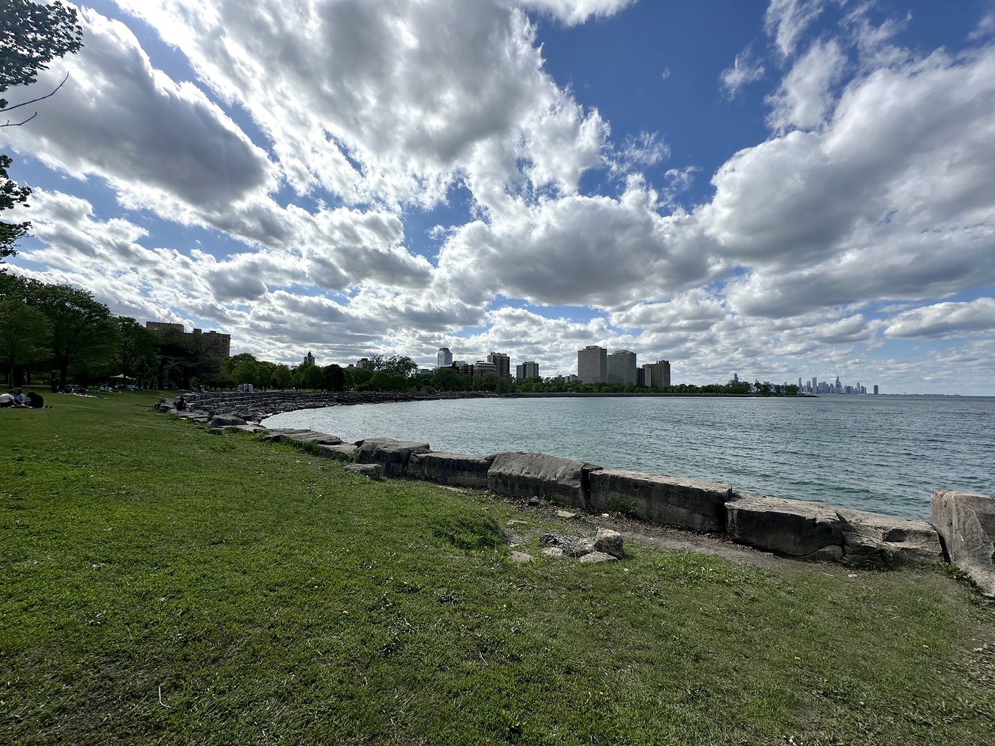 4545 S Drexel Boulevard Unit: 2B