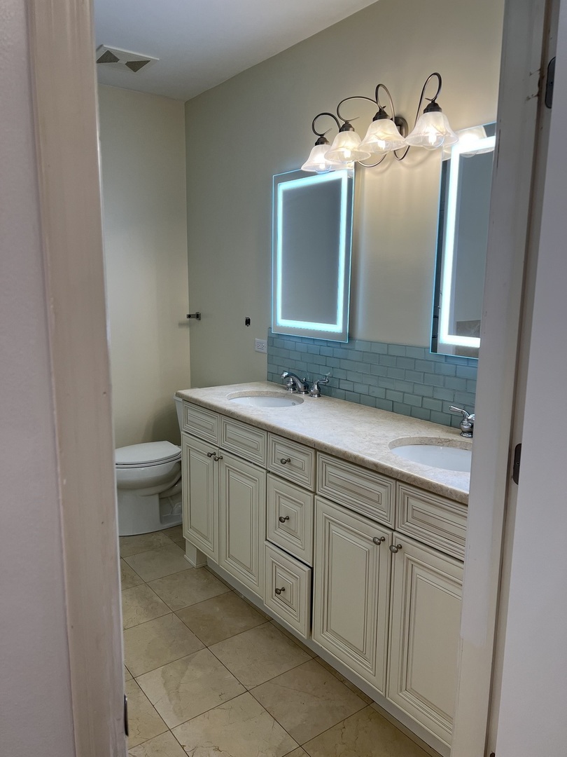 1322 S Prairie Avenue Unit: 304