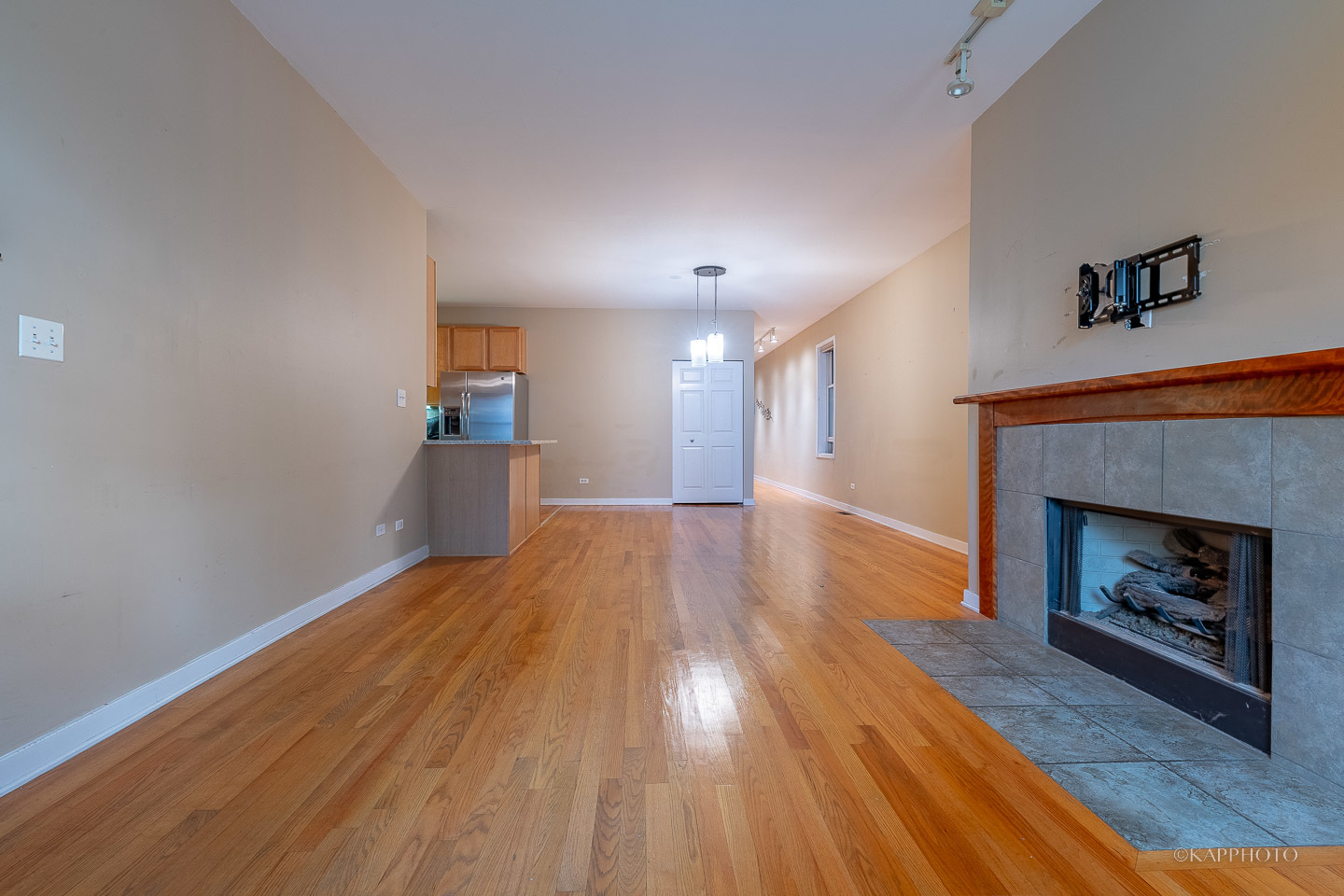 1344 W Grenshaw Street Unit: A
