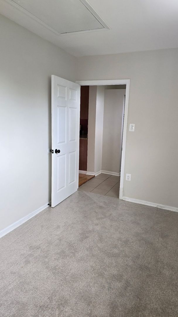 6834 S Dorchester Avenue Unit: 2