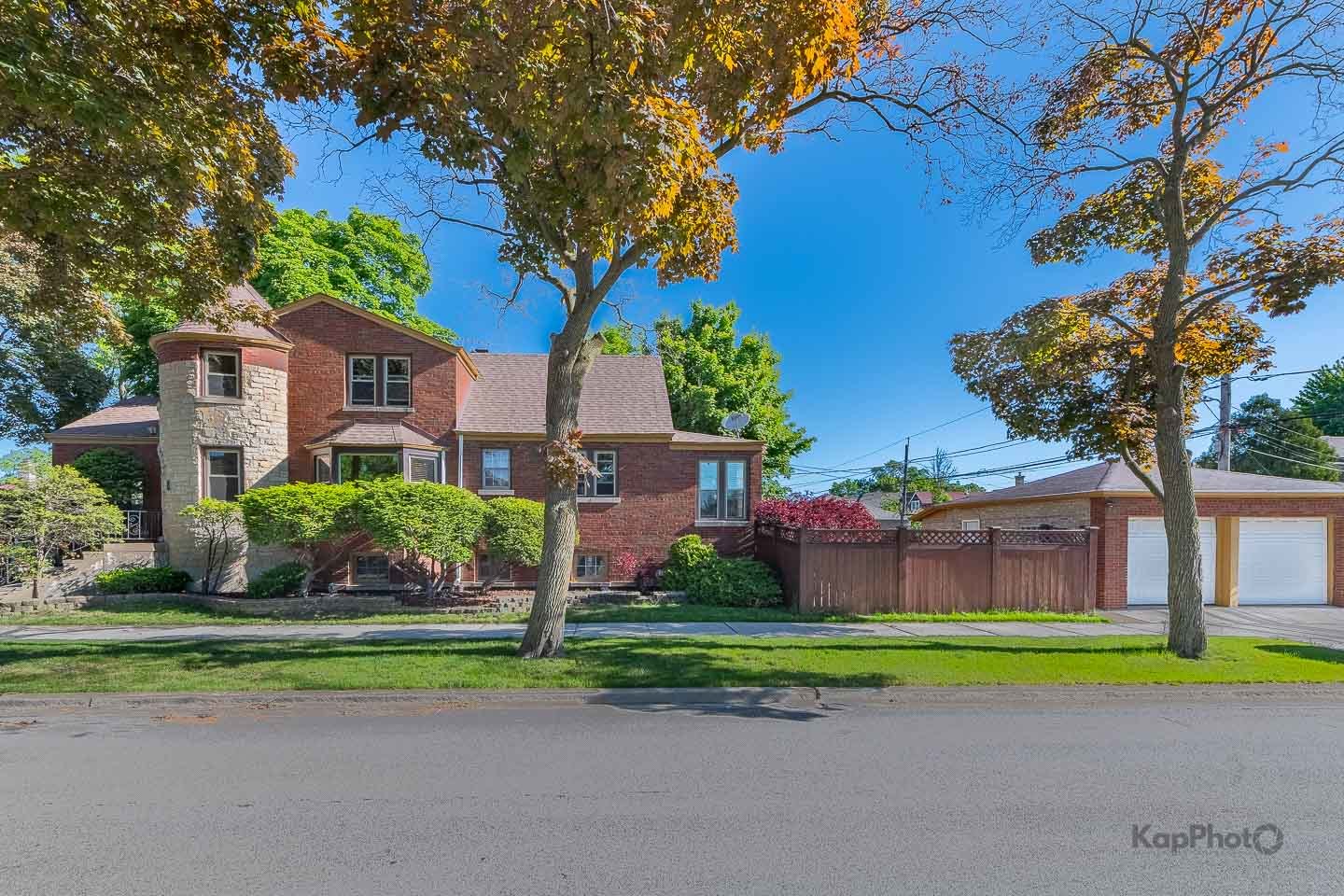 1701 N Rutherford Avenue