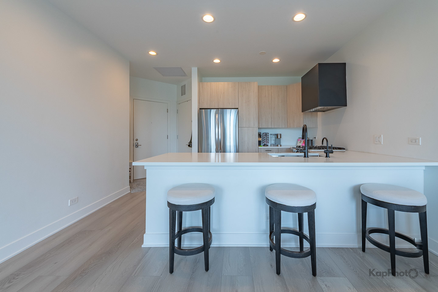 859 W Erie Street Unit: 506