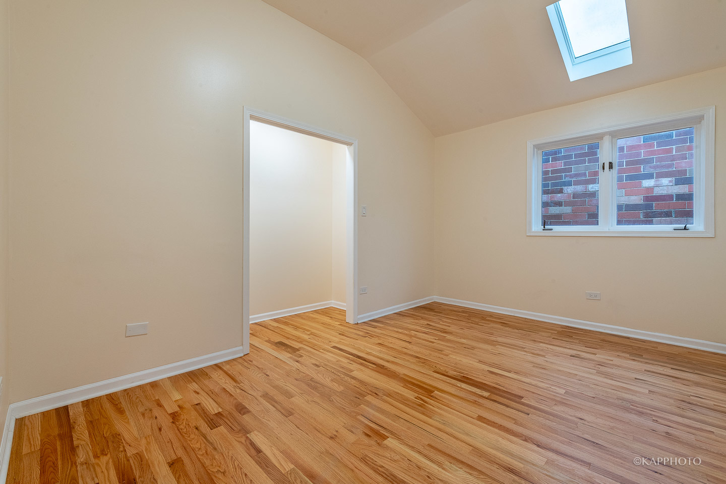 2435 W Polk Street Unit: 3