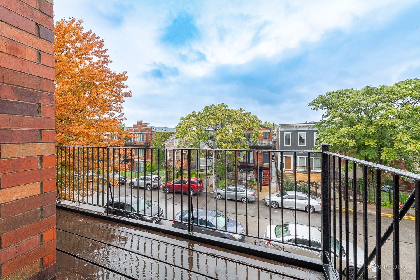 2435 W Polk Street Unit: 3
