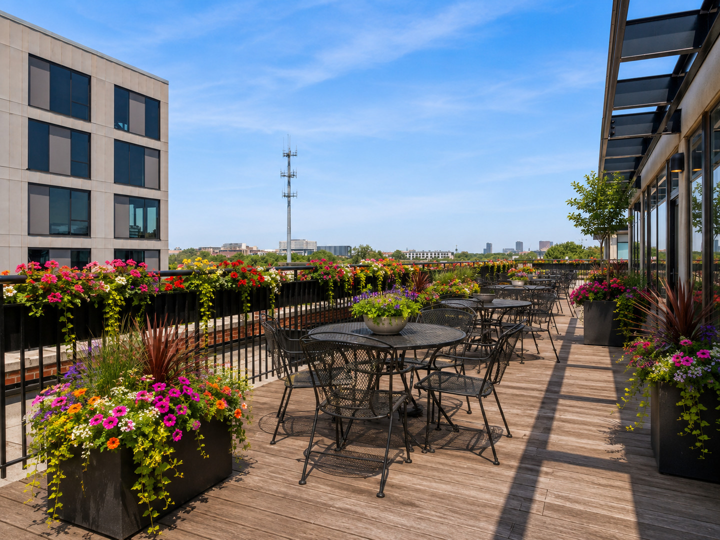 1150 W 15TH Street Unit: 302