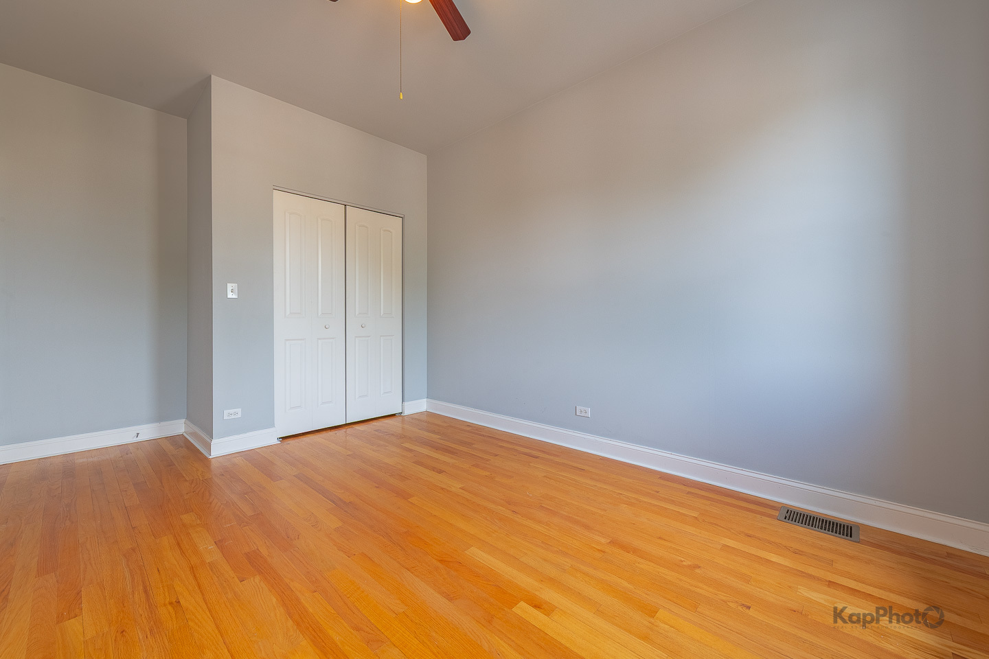 3607 W 53rd Street Unit: 5