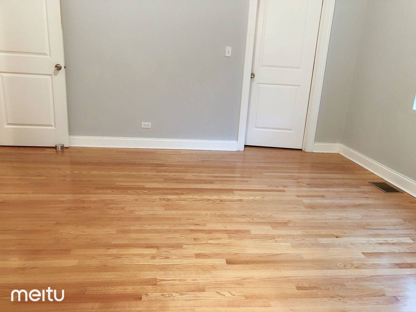 3607 W 53rd Street Unit: 5