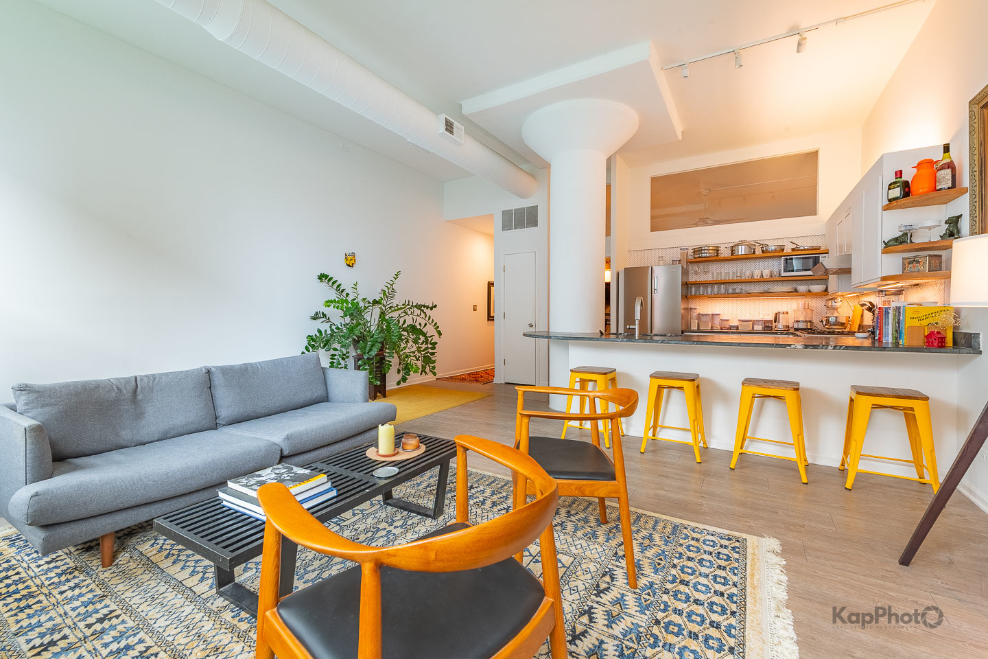 812 W Van Buren Street Unit: 3C