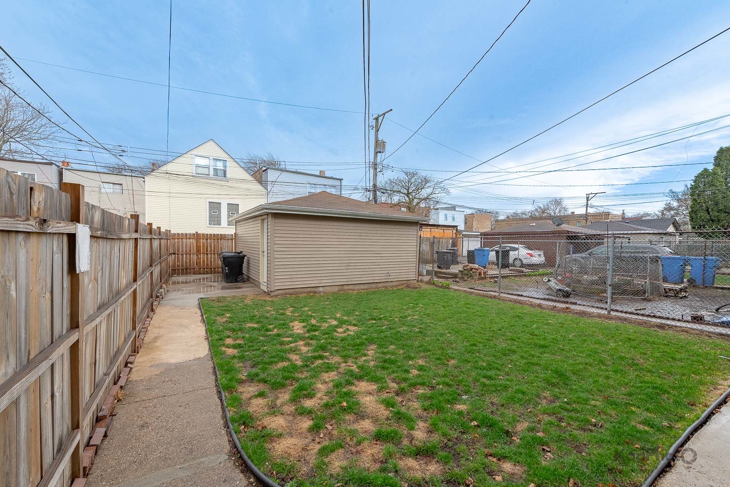 1019 N Ridgeway Avenue Unit: 1