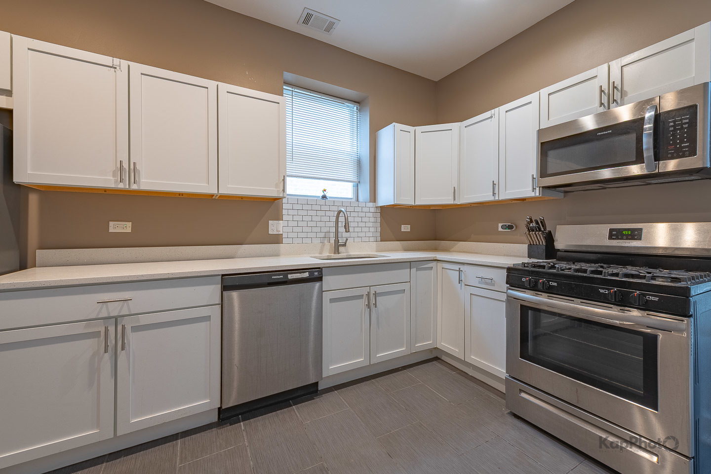 1019 N Ridgeway Avenue Unit: 1