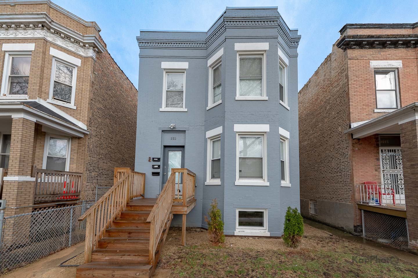 1019 N Ridgeway Avenue Unit: 1