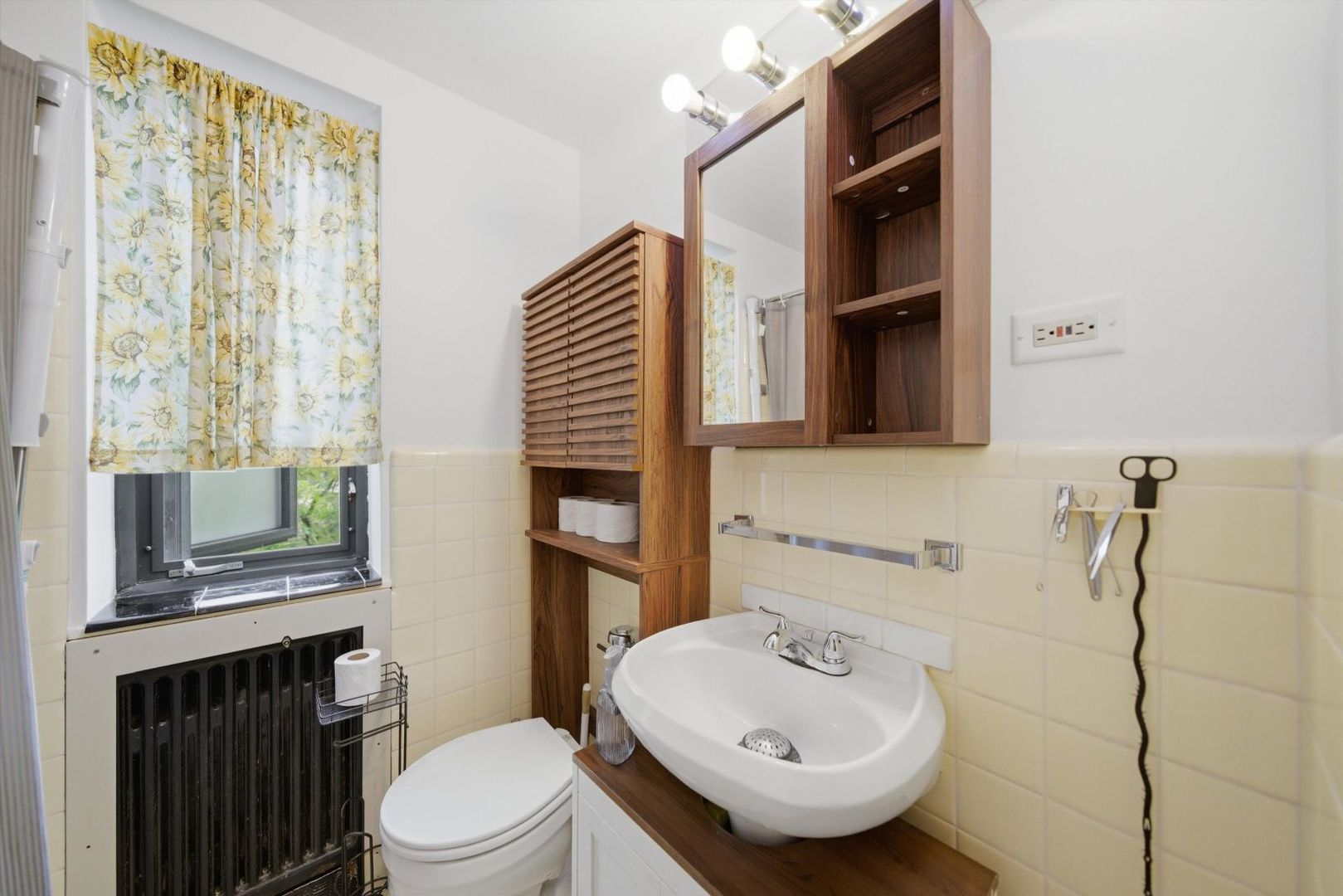 5044 N Marine Drive Unit: A7