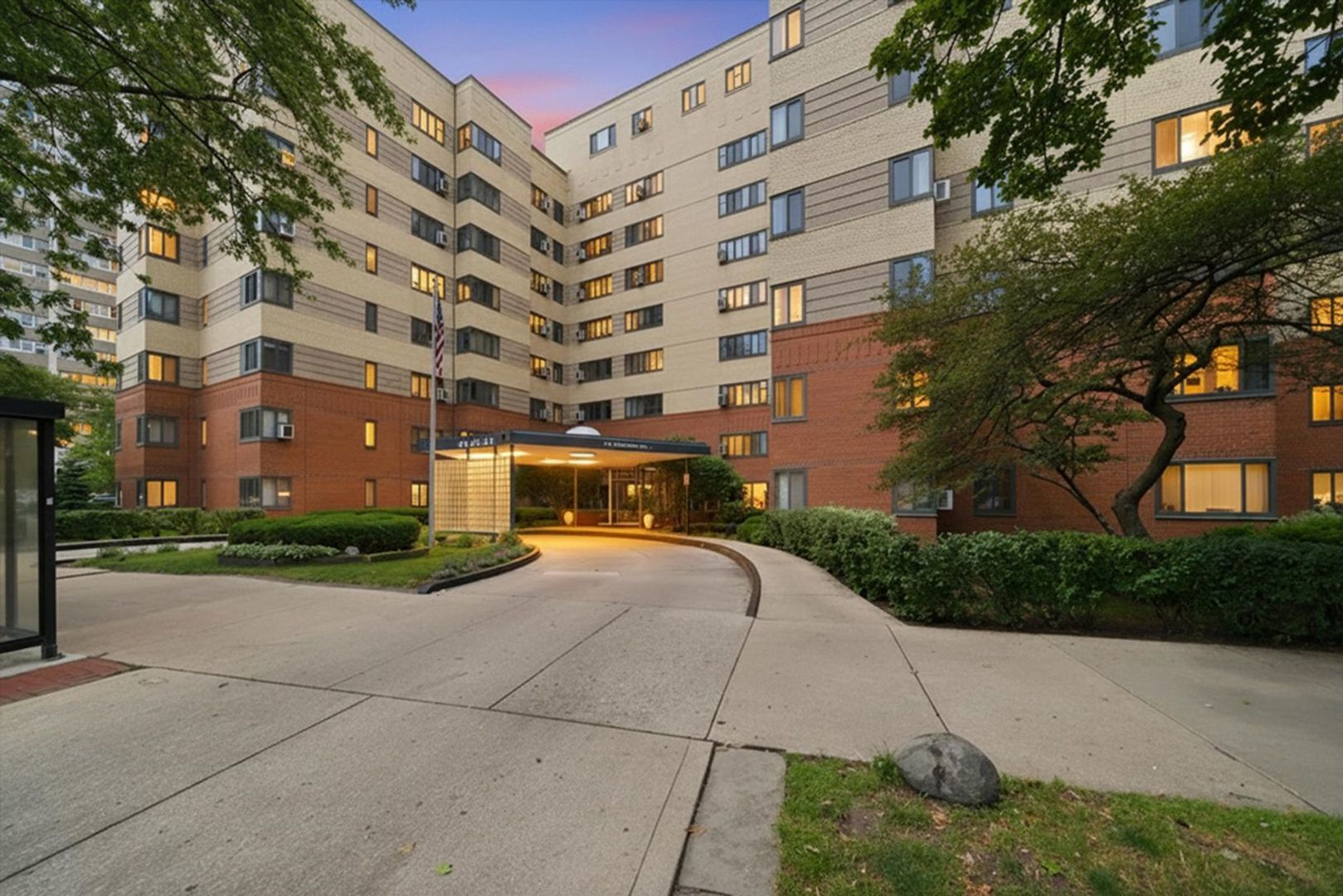 5044 N Marine Drive Unit: A7