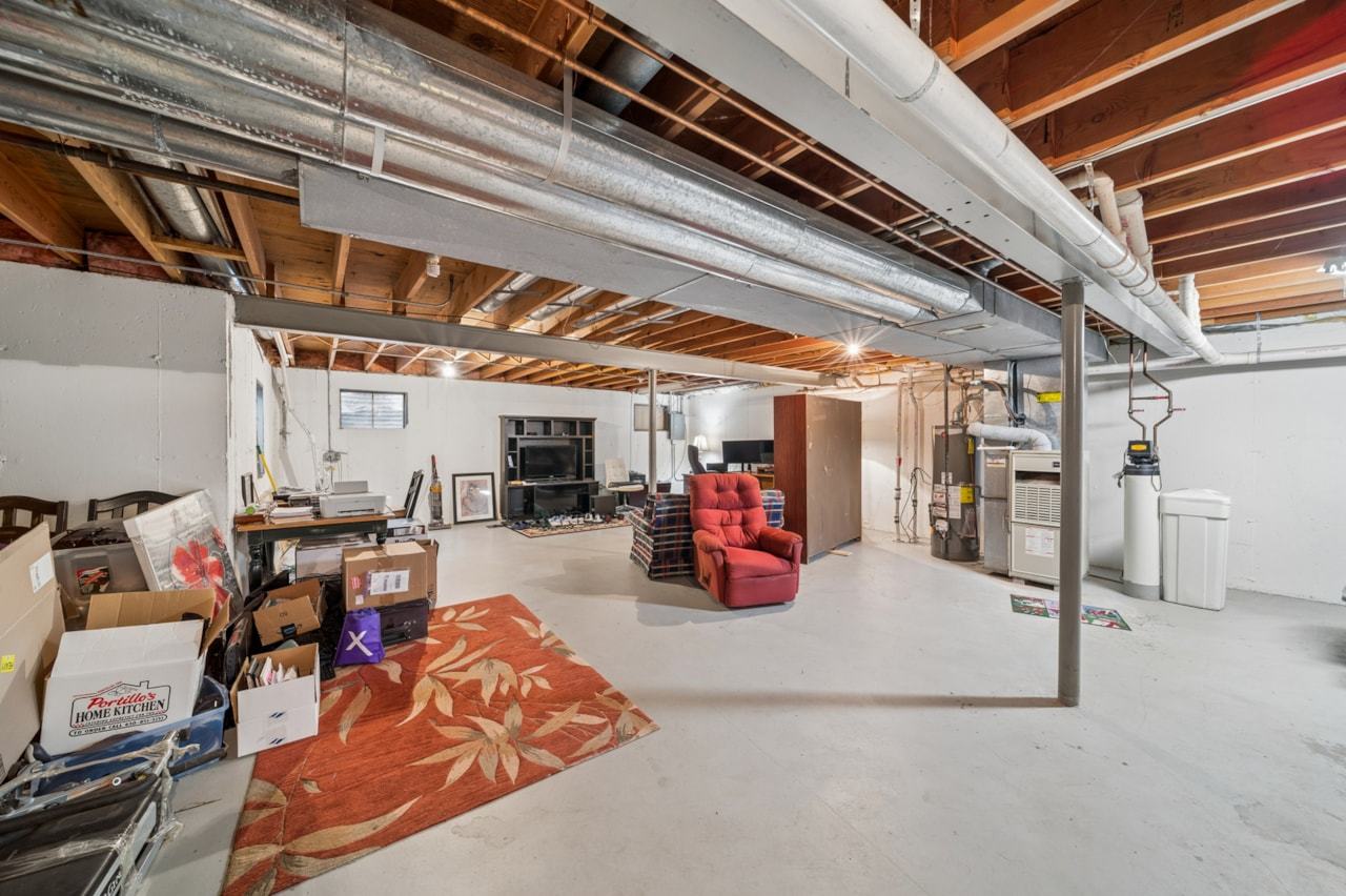 20826 W. Torrey Pines Lane